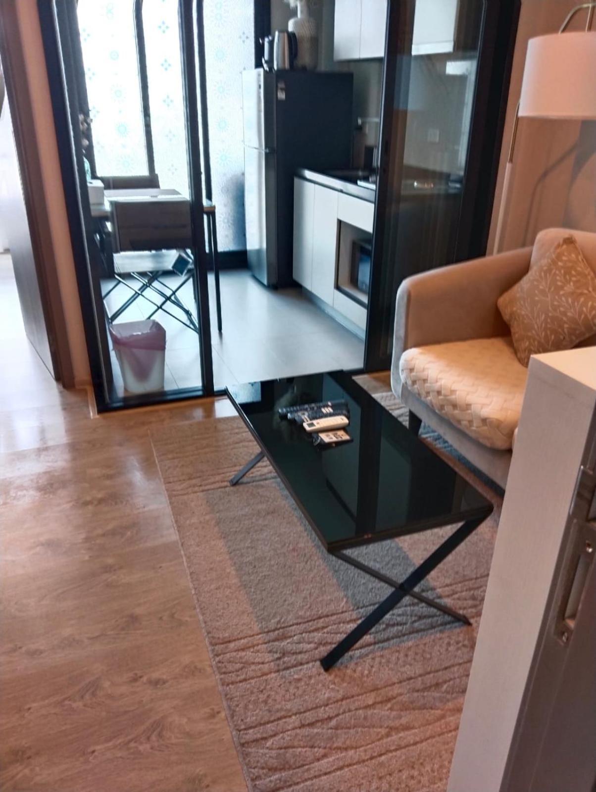 Apartamento The Base Deluxe Pattaya Exterior foto