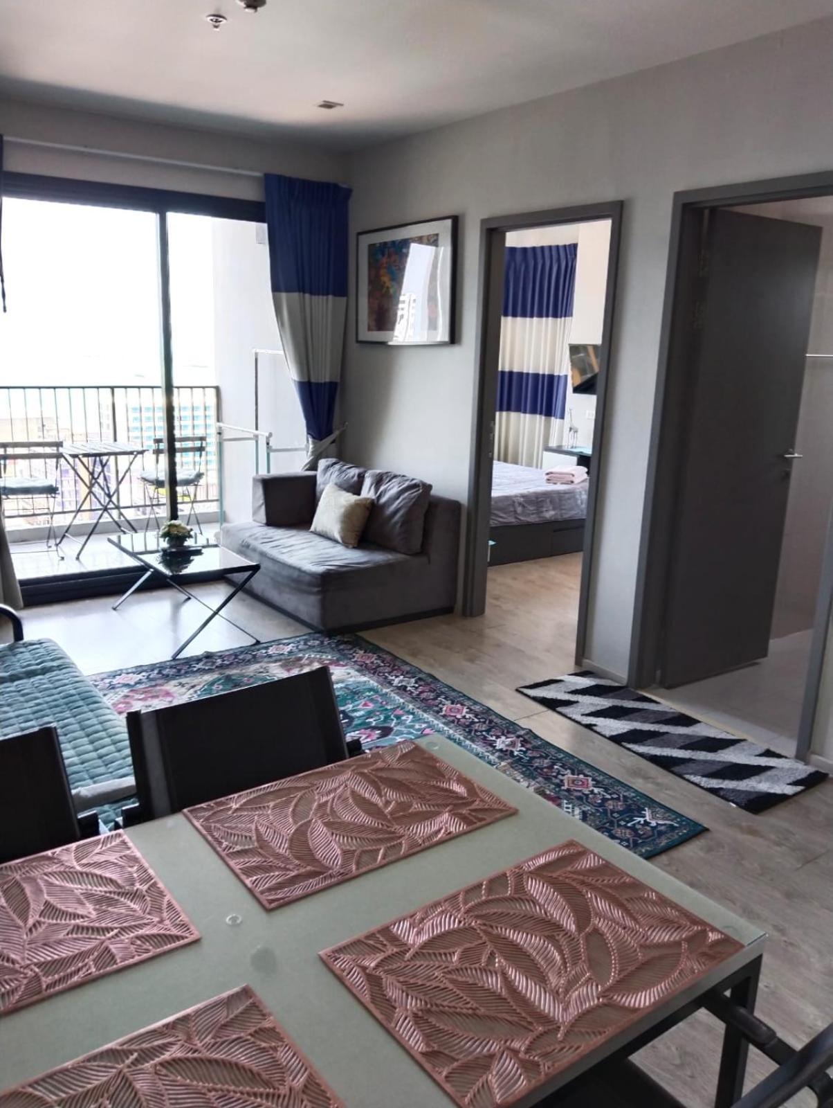 Apartamento The Base Deluxe Pattaya Exterior foto