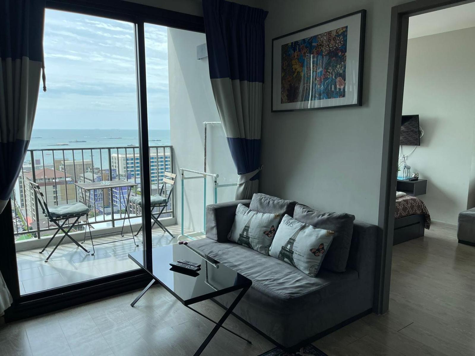 Apartamento The Base Deluxe Pattaya Exterior foto