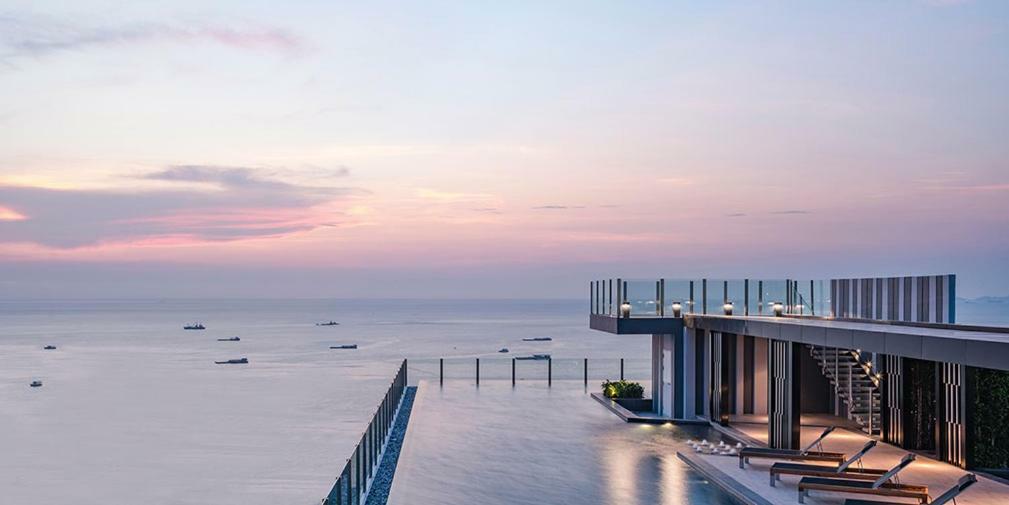 Apartamento The Base Deluxe Pattaya Exterior foto