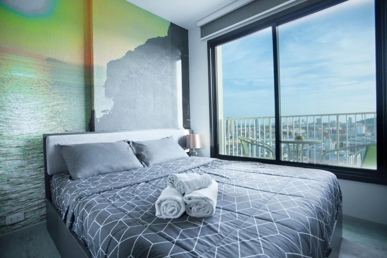 Apartamento The Base Deluxe Pattaya Exterior foto